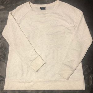 WHITE CREW NECK